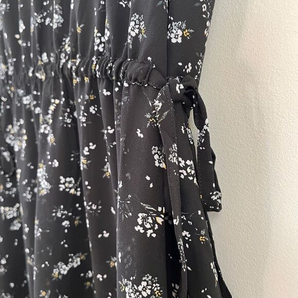 H&M Black Floral Short Sleeve Dress | Size 6 - Picture 9 of 9